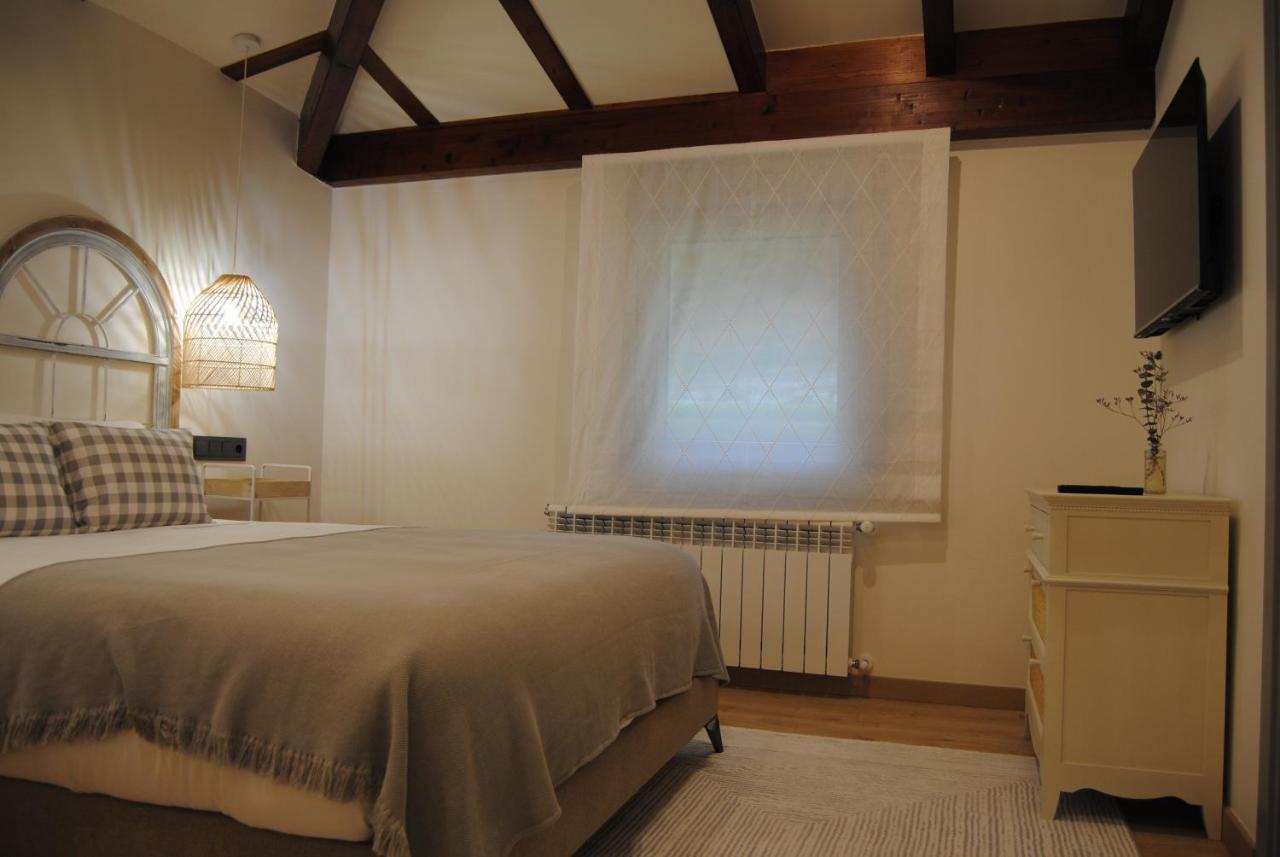 Hotel A Ecogranxa ポンテベドラ エクステリア 写真